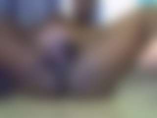 Freakybrula's Live Sex Cam Show
