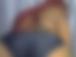 Live cam show with Freakybrula - Black Small Tits on livesuperchat.net