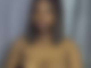 Live cam show with Freakybrula - Black Dildo on LiveSexCams6
