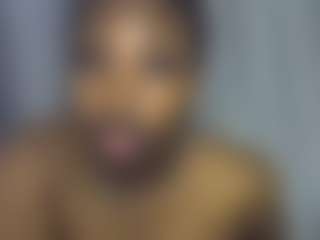 Freakybrula's Live Sex Cam Show