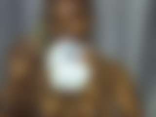 Live cam show with Freakybrula - Ebony Small Tits on live.xheat.ai