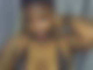 Live cam show with Freakybrula - Messy on infinitiblacc.com