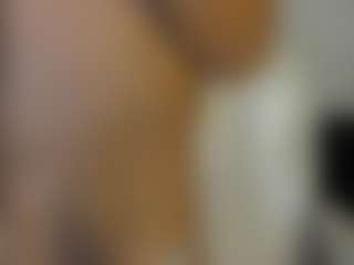 Skyy-jonnes's Live Sex Cam Show