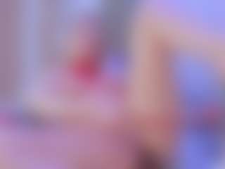 Live cam show with VesperVelvet - Fingering Latina on PervPlay.com