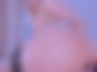 Live cam show with VesperVelvet - Erotic Dance on crypto-cams
