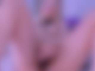 Live cam show with VesperVelvet - Drinking on Camming Site