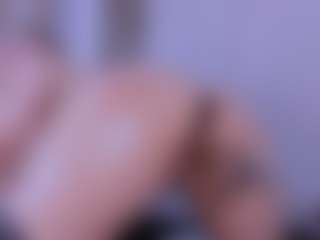 Live cam show with VesperVelvet - Lush Blonde Hair on xplaylive.com