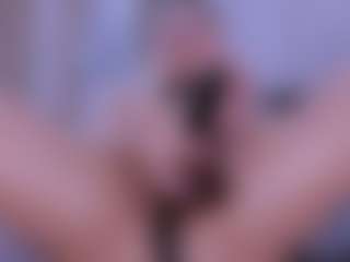 Live cam show with VesperVelvet - Blonde Hair Teen (18+) on Camsoda