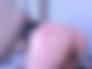Live cam show with VesperVelvet - Twerking on Fling VIP Chat