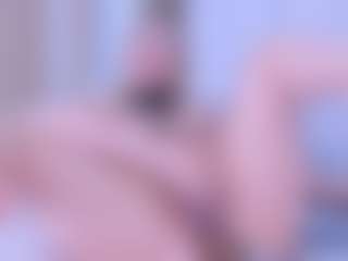 Live cam show with VesperVelvet - Twerking on Camsoda.co