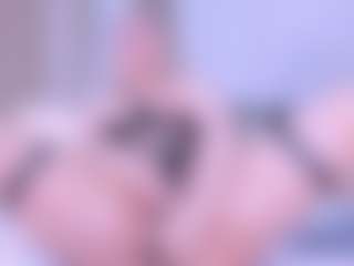 Live cam show with VesperVelvet - Submissive on Camsoda
