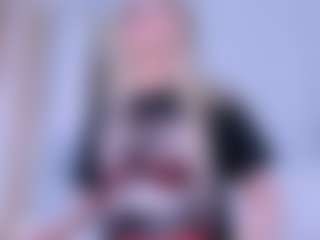 Live cam show with VesperVelvet - Control on googirlz