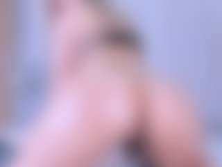 VesperVelvet's Live Sex Cam Show
