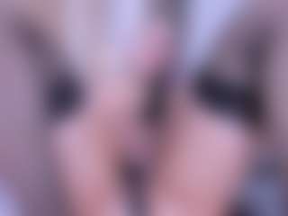 Live cam show with VesperVelvet - Foot Fetish on Adult Interactions