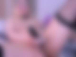 Live cam show with VesperVelvet - Submissive on Camsoda