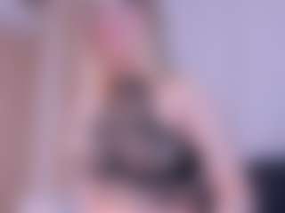 Live cam show with VesperVelvet - Ride on Camiplay Live