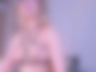 Live cam show with VesperVelvet - Submissive on Milfs Live