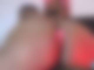 Live cam show with AngelThroat - Ebony on AdultVida.com | colombia