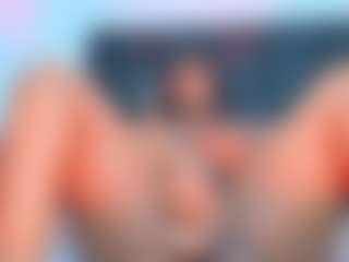 Live cam show with AngelThroat - Public on Soda Cam