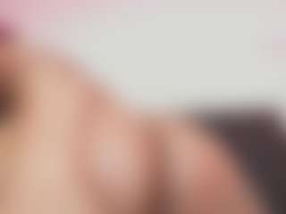 Live cam show with AngelThroat - Amateur on Camsoda