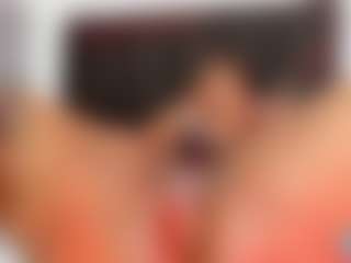 Live cam show with AngelThroat - Ebony on AdultVida.com | colombia