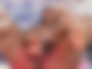 Live cam show with AngelThroat - Public on Soda Cam