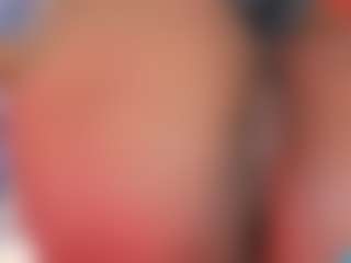 Live cam show with AngelThroat - Ebony on camgirlchat.live | colombia