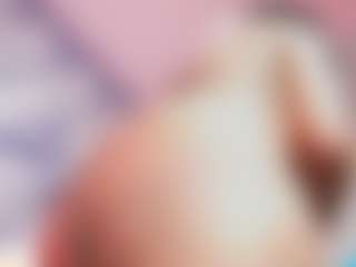 Live cam show with AngelThroat - Public on liverealitysex.com
