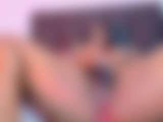 AngelThroat's Live Sex Cam Show
