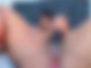 Live cam show with AngelThroat - Black Amateur on Camsoda