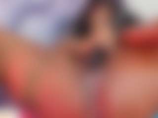 Live cam show with AngelThroat - Public on madthumbs