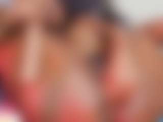 Spettacolo in cam dal vivo con AngelThroat - Fetish su Camsoda