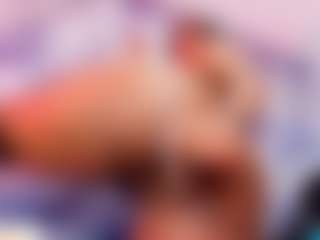 AngelThroat's Live Sex Cam Show