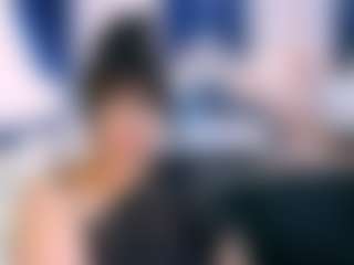 Live cam show with IndiaBlackPanther - Mature on makecum.org