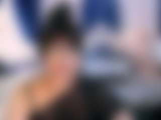 IndiaBlackPanther MILF webcam performer live streaming