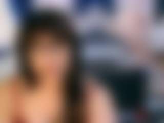 IndiaBlackPanther MILF webcam performer live streaming