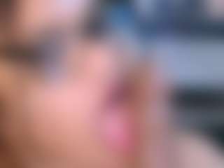 Live cam show with IndiaBlackPanther - BBW on studioflirtlive.com