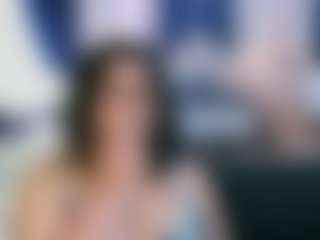 Spettacolo in cam dal vivo con IndiaBlackPanther - Smoking su Camsoda