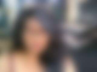 IndiaBlackPanther MILF webcam performer live streaming
