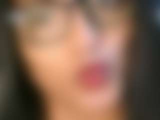 Performer in webcam MILF IndiaBlackPanther in streaming live
