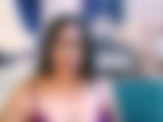Live cam show with IndiaBlackPanther - Mature on live18s.com