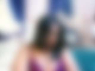 Live cam show with IndiaBlackPanther - Middle Aged on instabang