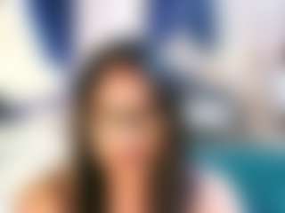 Live cam show with IndiaBlackPanther - Middle Aged on googirlz