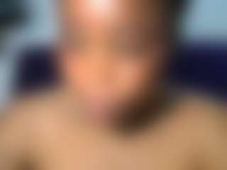 Live cam show with Sugarrush6 - Brown Eyes on livesuperchat.net