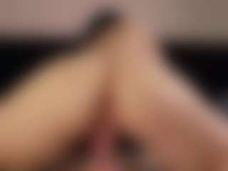 Live cam show with Aliyv - Spank on SquirtSoMuch