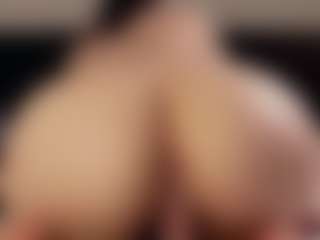 Live cam show with Aliyv - Cowgirl on Milfs Live