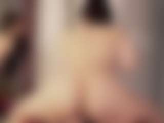 Aliyv's Live Sex Cam Show