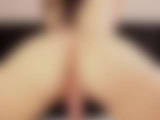 Live cam show with Aliyv - Petite on Gym Cam Girls
