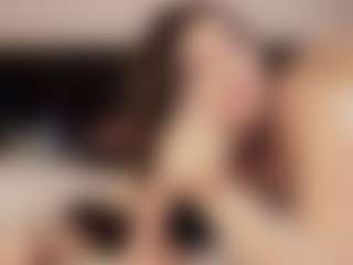 Live cam show with Aliyv - Shaved Pussy on slutload