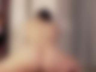Live cam show with Aliyv - Fingering on Camsoda